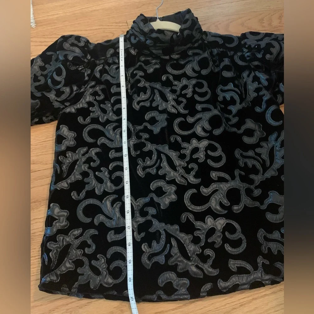 ZARA Bloggers Favorite Black Combination Velvet Mock Neck Baroque Top US Small - Picture 11 of 11